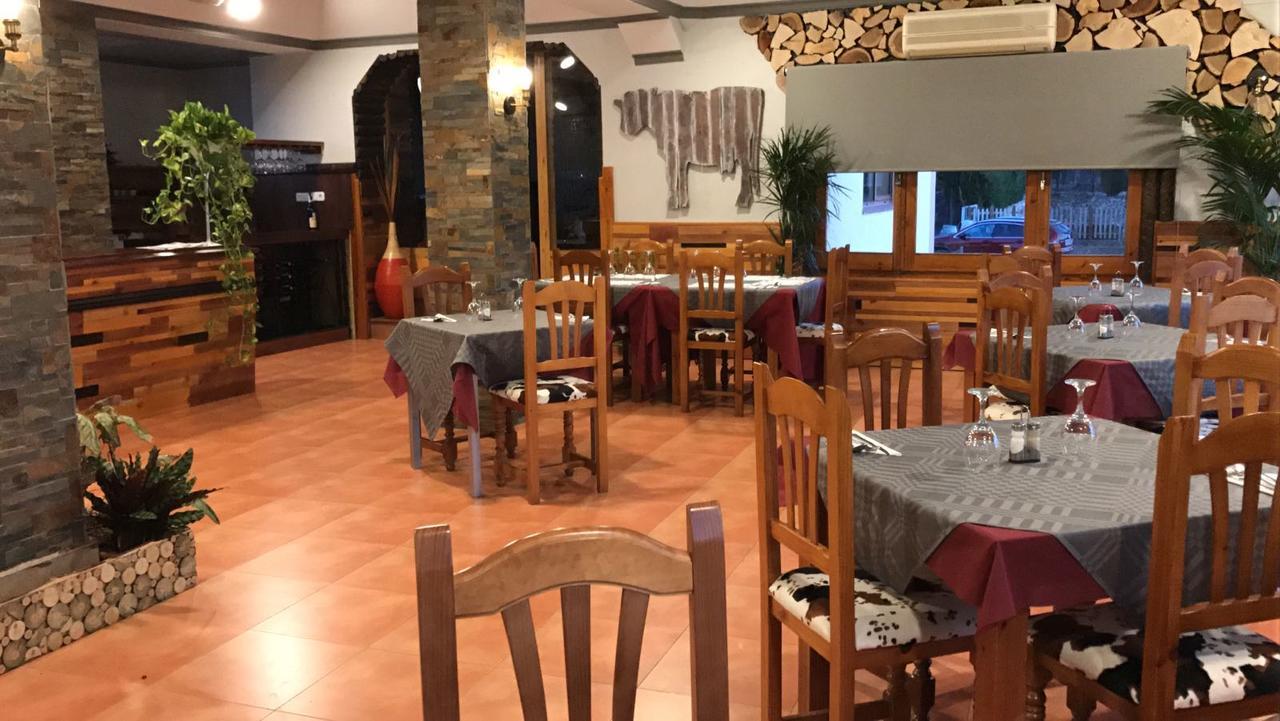 Hostal Venta Del Peral Cullar de Baza Екстер'єр фото