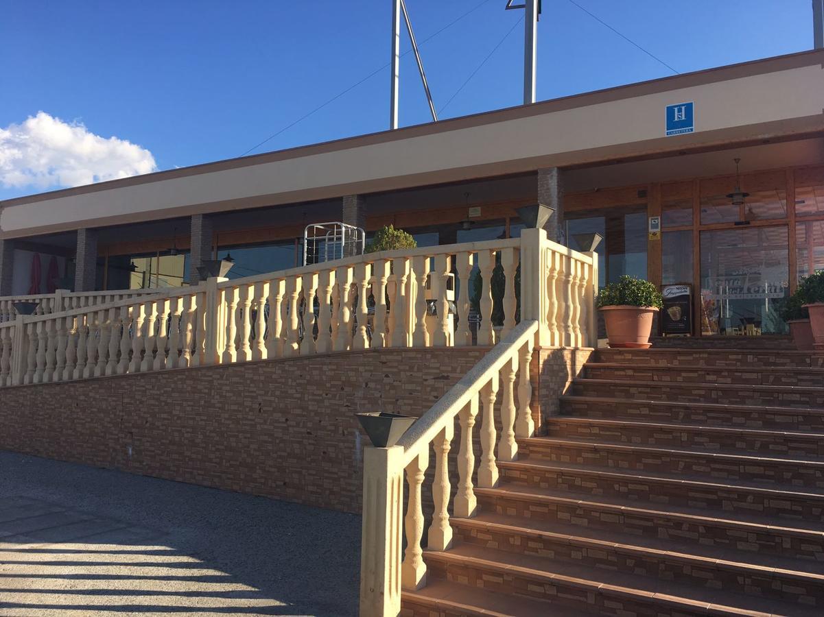 Hostal Venta Del Peral Cullar de Baza Екстер'єр фото